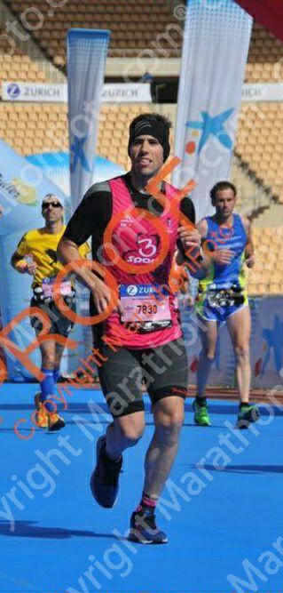 Ya tenemos algunas fotos de nuestro maratoniano <a href="/AlvaroFuenla16/">Alvaro Sanguino</a>  haciendo su mmp en <a href="/MaratonSevilla/">Zurich Maratón de Sevilla</a>  ¡¡MÁQUINA!!