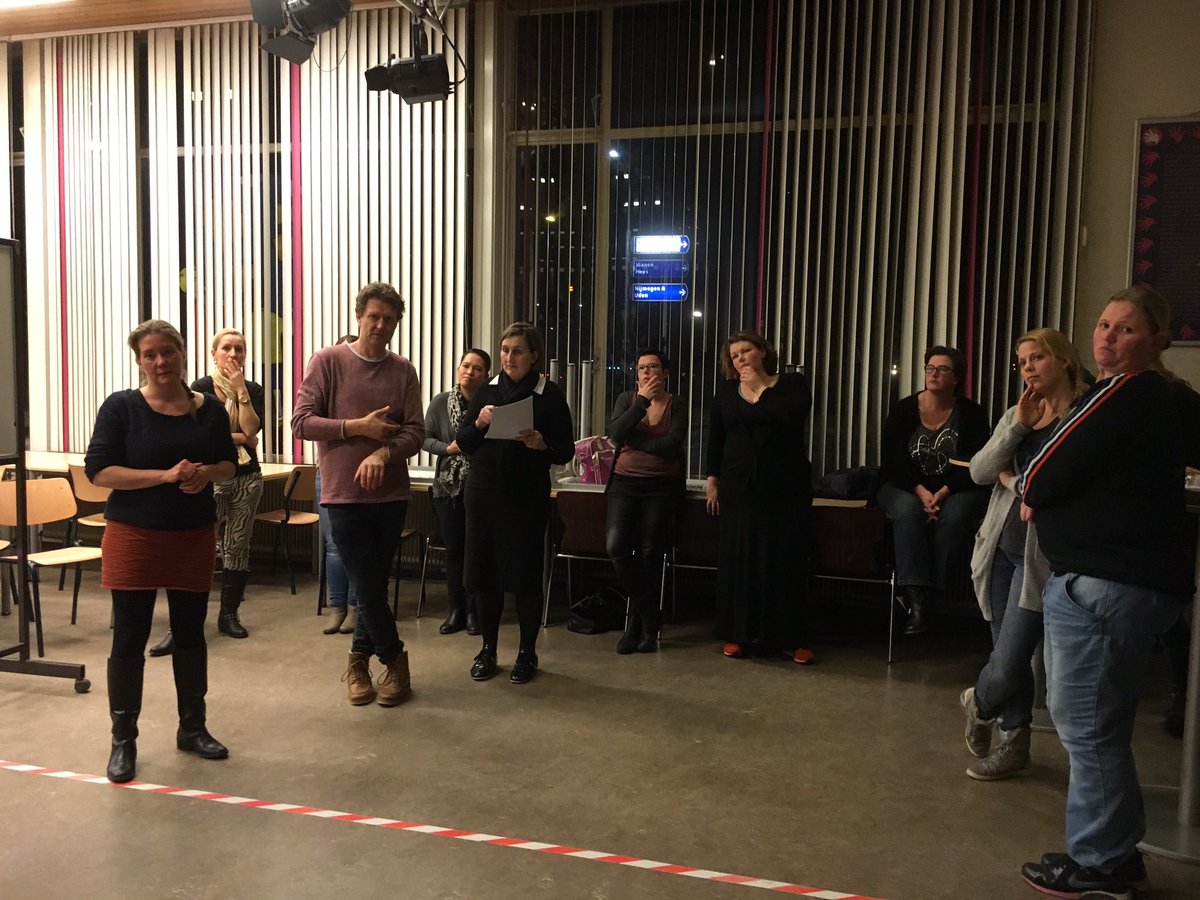 7sprongcuijk's tweet photo. Ouderpanelavond. Interessante afsluitende discussie over lunchafspraken @7sprongcuijk https://t.co/7SCRrZCEtD