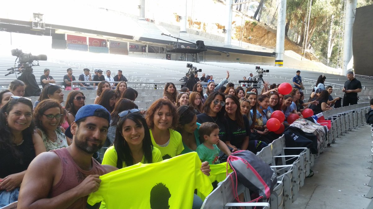 gtstalentspain's tweet photo. Todos listos para la prueba de sonido de @AlejandroSanz en #Viña2016 #SiropeTour https://t.co/zxnk4FEdVk