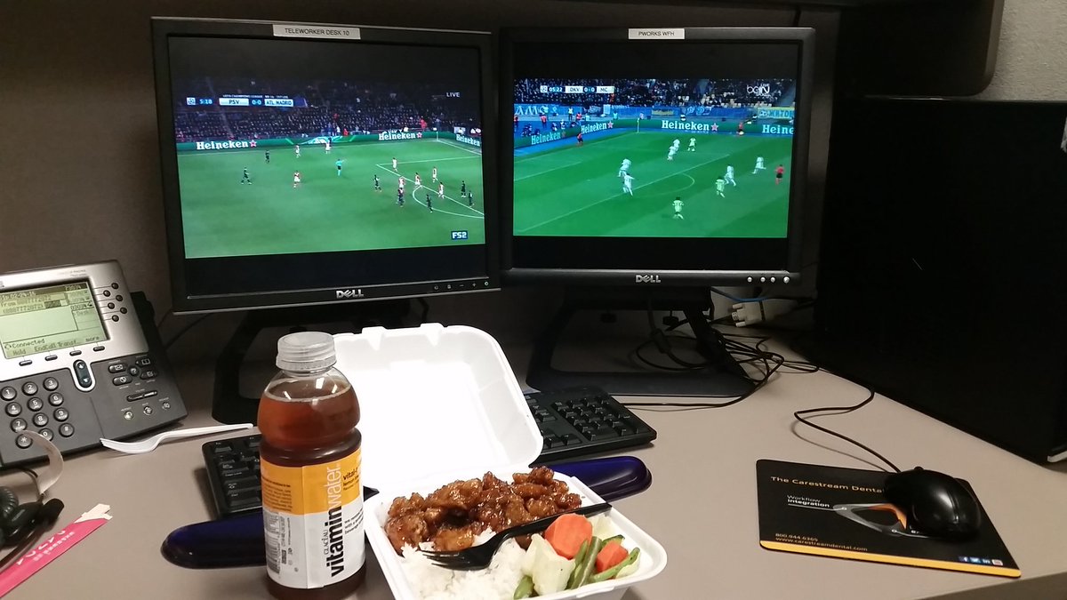 This is how you spend a lunch break.#UEFA #PSVAtleti #DynamoKiev #ManCity #meninblazers