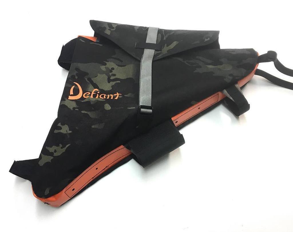 weBikepacking's tweet photo. defiantpack / Salsa Cutthroat framebag #customzipperlessframebag #defiantpack #bikepacking @salsacycles #bikepacking https://t.co/hC6gC77WBj