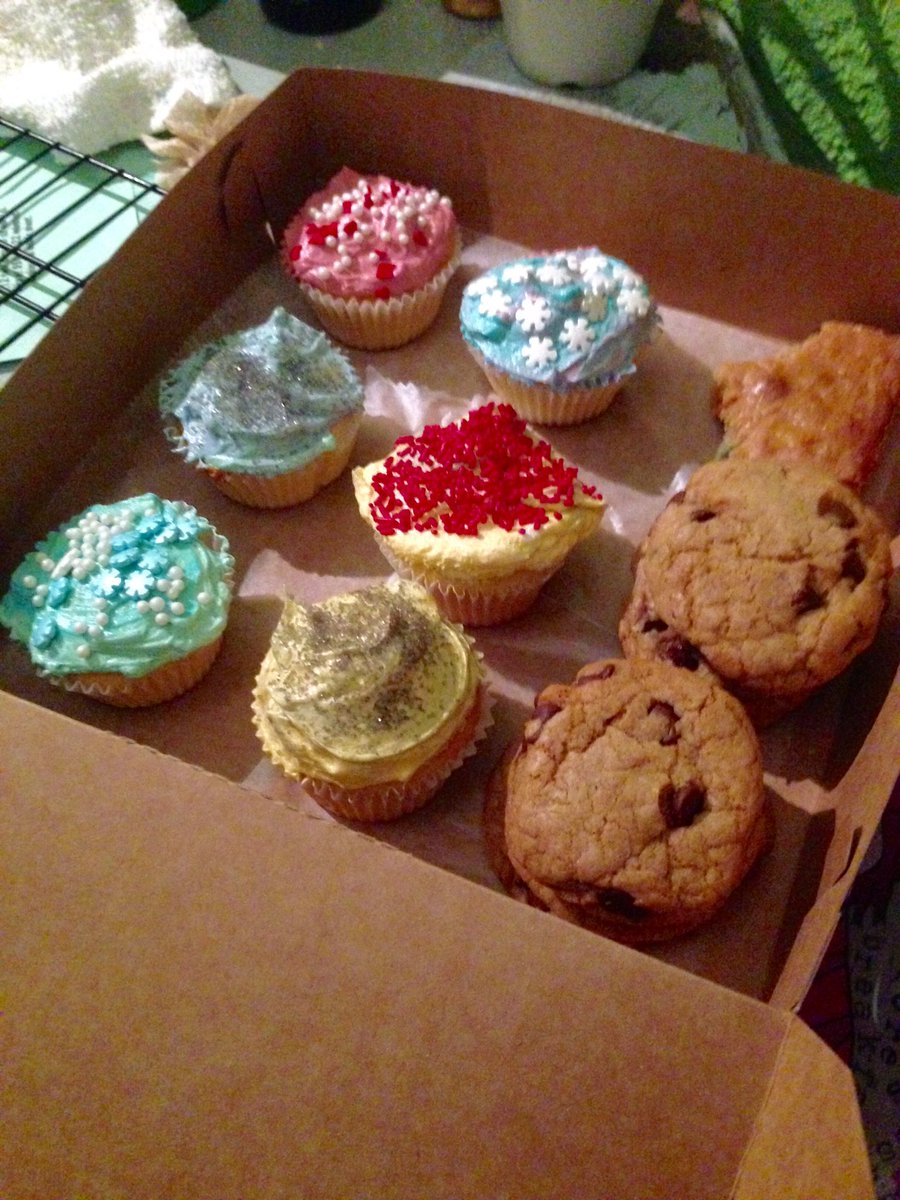 Cake__Beanstalk's tweet photo. There's still time to sign up for tomorrow night's Baking Night at the Beanstalk! Call 215-592-6505 or stop in 🎉 https://t.co/2yvDvZjN1e
