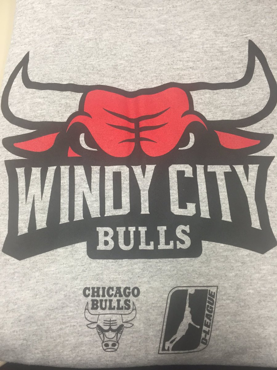 windycitybulls's tweet image. Randomly picking someone who RTs this post + follows this account to be one of the 1st to own Windy City Bulls gear!