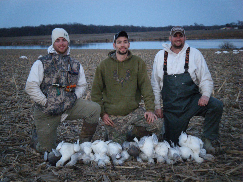 GremaudBrent's tweet photo. Decent hunt last Friday with 16. Ended weekend with 21 total. #ChasingF5 #snows16 @TonyVandemore @adamlt1787 https://t.co/cvyywmrpPc