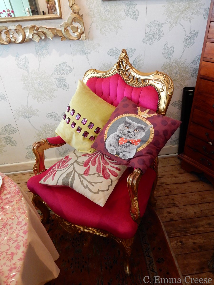 LondonKiwiEmma's tweet photo. {New Post} Lord Hursts in Doncaster - quirky, fantastic &amp; magical tea rooms... https://t.co/IMsaGeQHpV #Yorkshire https://t.co/CUNKBoF6Fz