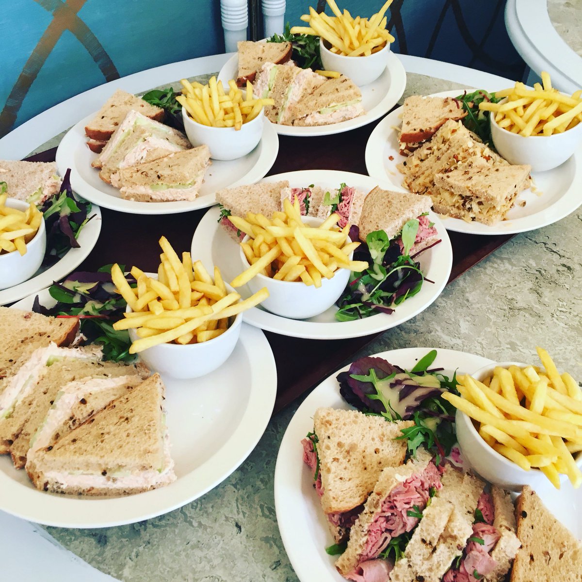 Watsontrainings's tweet photo. Would you like a yummy lunch on your First Aid Course #Yorkshirehour book with use now! #cannotbebeaten #bestvalue https://t.co/gFLGEcCuLI