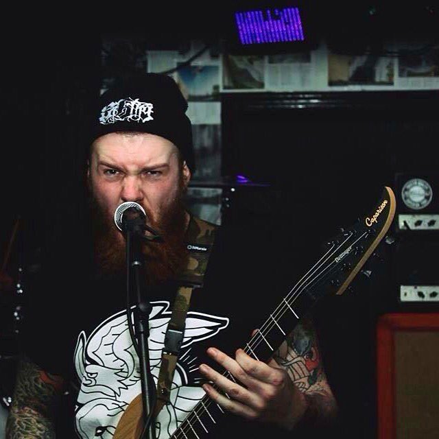 Eighty6Clothing's tweet photo. Zac Yates from @GuardianUknemc wearing #eighty6crew #beanie and tee - available at https://t.co/nEdUyp2LUL https://t.co/JyQAHGhlpF