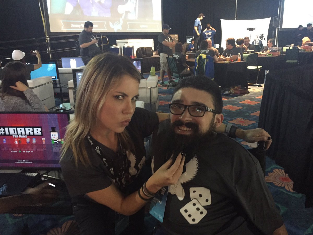 theBeardedCripl's tweet photo. When you take a pic after finding @michelemorrow wallet #extralifeunited https://t.co/6rAXkllRCM
