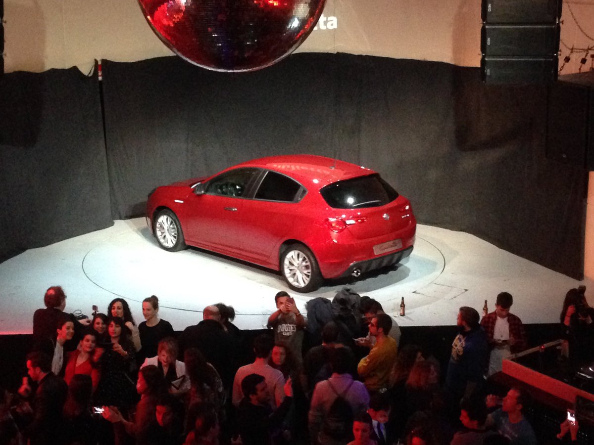 Álvaro TM tweet media