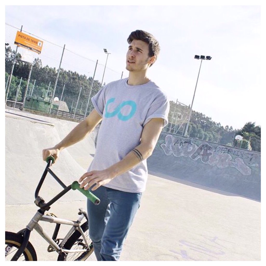 60% de descuento en toda nuestra Online Store con el código: 4AÑOS <a href="/IsaacMaceiras/">Isaac Maceiras</a> instagram.com/p/BCLg30BEUNU/