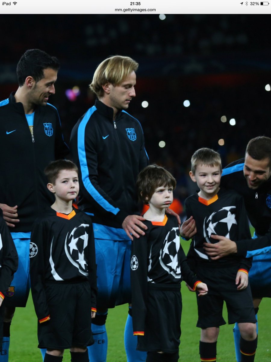 Lea3122's tweet photo. @JordiAlba thank you for looking after my little brother Ollie last night! so excited to be with his favourite team! https://t.co/fHOhUThc8v