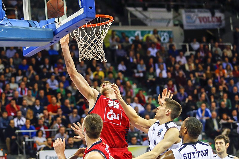 CasademontZGZ's tweet photo. CRÓNICA | El CAI Zaragoza toma mínima ventaja ante @AquilaBasketTN (85-83) ➡ https://t.co/NJciWSO2Uf #CAITRE https://t.co/ZHxtLqRdZD