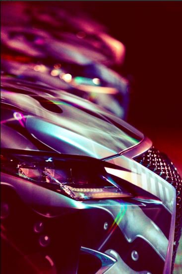 maplewoodlexus's tweet photo. #WednesdayWow with @JeremyScott and his #LexusRX #NYFW #DesignDisrupted #HowFashionTravels https://t.co/QIj3P9uqVH