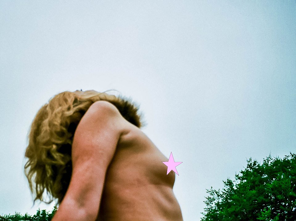 FEMMEUARY's tweet photo. DAY 22: IRIDESCENT LOVE by Siofra Lamb and ONE WITH THE SKY by Edurne Iriondo read #poetry: https://t.co/vanZhTuRMb https://t.co/WZhWfCw4A4