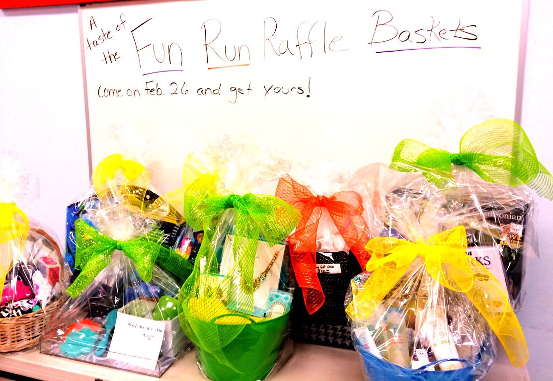 PointVicentePTA's tweet photo. There's a basket (or 2) for Everyone!  Buy your #raffle tix -> https://t.co/pSAlONcC4Q https://t.co/ZSBR1UWDUs