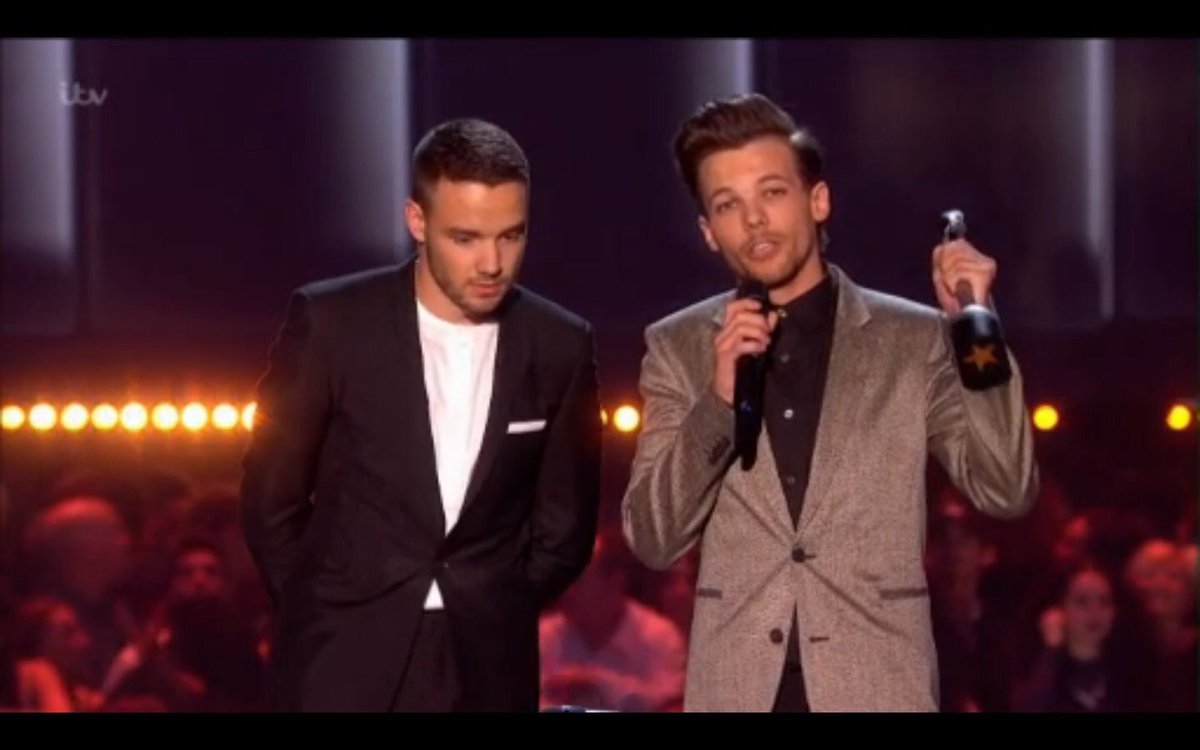 cupalwt's tweet image. BEST FANS IN THE WORLD #BRITs2016