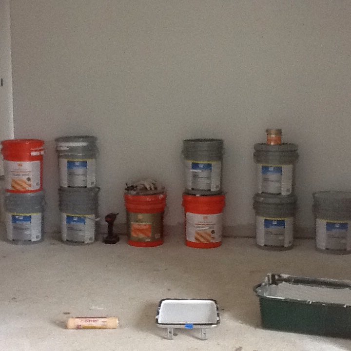 BradMaisto's tweet photo. Another full day, all the ceilings are painted! Making progress. #MaistoMountain #PPGpaints #RollingOn #CeilingWhite https://t.co/dAyDYRrCzr
