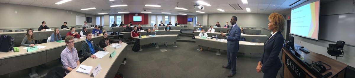 martypieratt's tweet photo. Florida real estate management leaders Socrate &amp; Cassandra Exantus @KelleySchool @IUBloomington Entrepreneur Class https://t.co/J78CXjW2PY