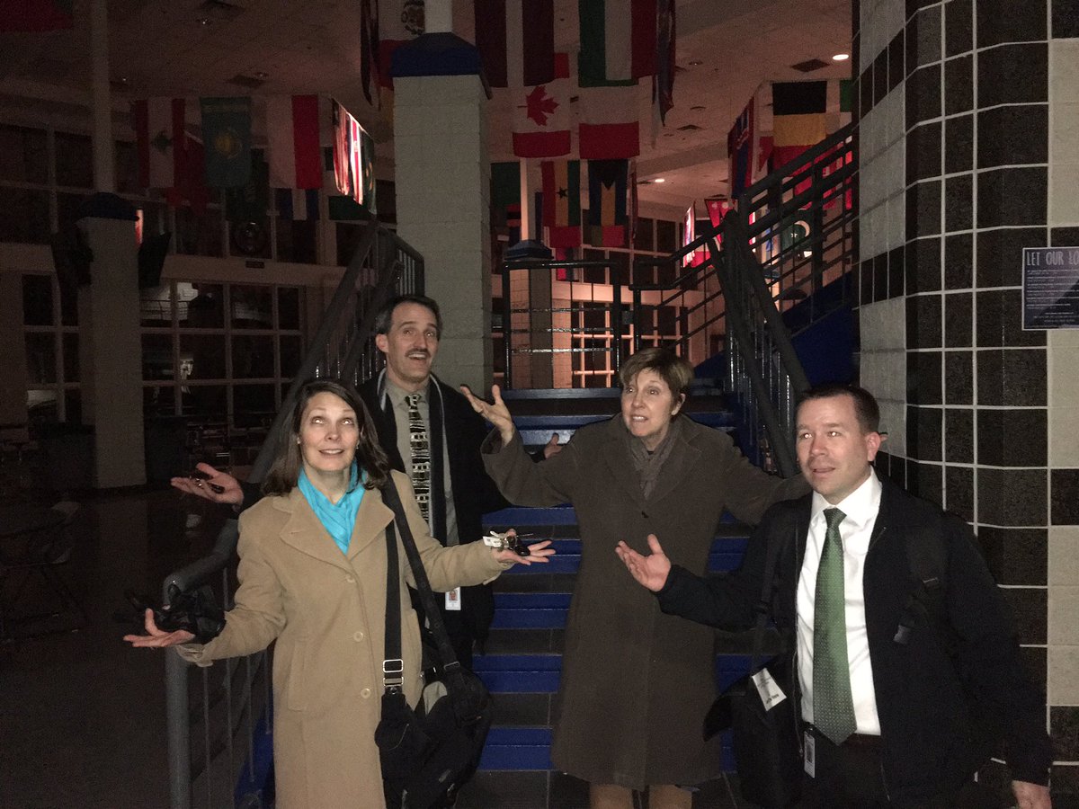 kelwegley's tweet photo. Which way did @wcsdistrict go?  #SOSfinale #atleastwecanfindourcars #itsworthit https://t.co/DU6XcRczMj