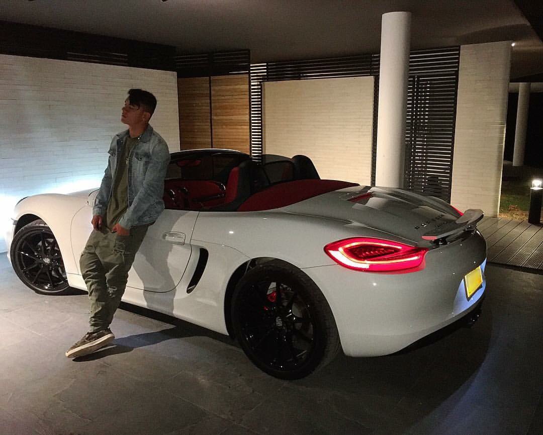 KEVINROLDAN's tweet photo. Buenas noches 😈 https://t.co/YTDSYjnsaF