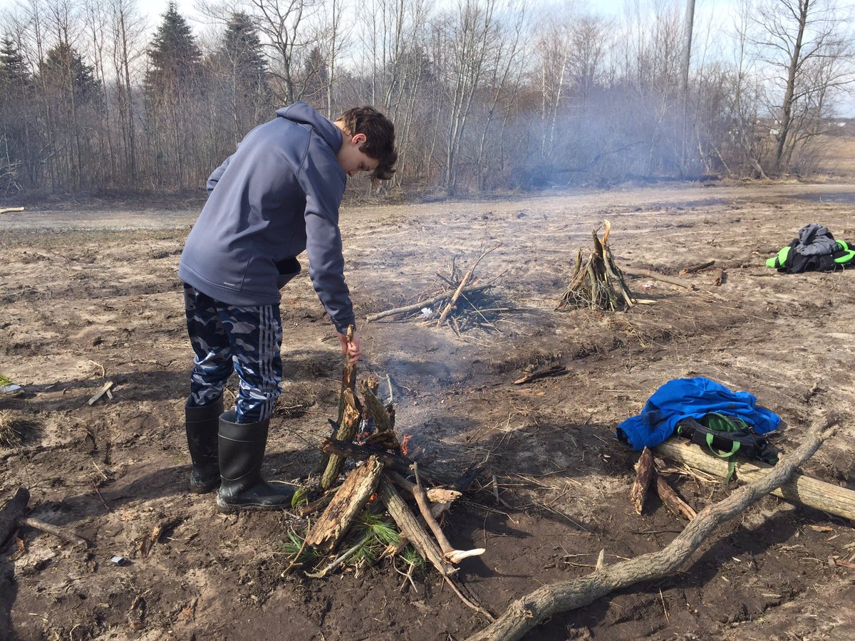 STREAMSchool's tweet image. #streamschool students have been studying #wintersurvival skills. #theymadefire #miched #htownstrong #pbl #pblchat