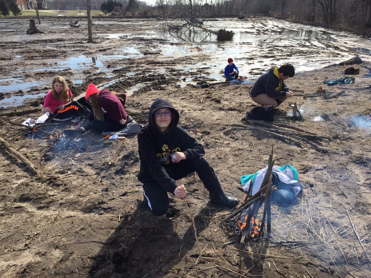 STREAMSchool's tweet image. #streamschool students have been studying #wintersurvival skills. #theymadefire #miched #htownstrong #pbl #pblchat