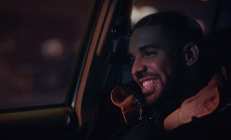 TheHipHopPress's tweet photo. When you drunk at 3 am on the way home from a party. https://t.co/RWQi9RGY67