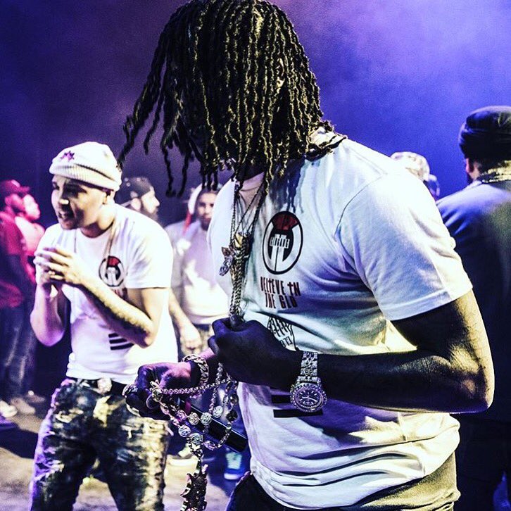 TraySavage300's tweet photo. Glo Gang Shottas https://t.co/tnRQdrX4Jk