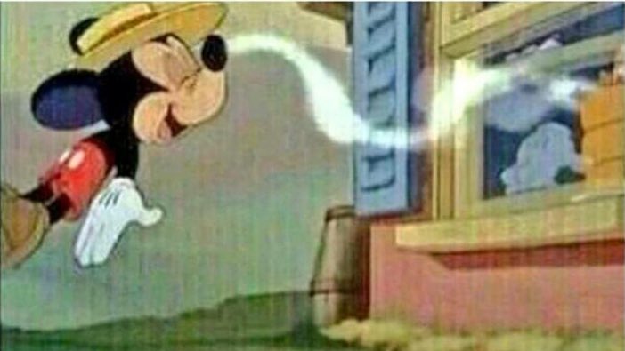 stillblazingtho's tweet photo. When you smell weed in public https://t.co/xECzrHHenS