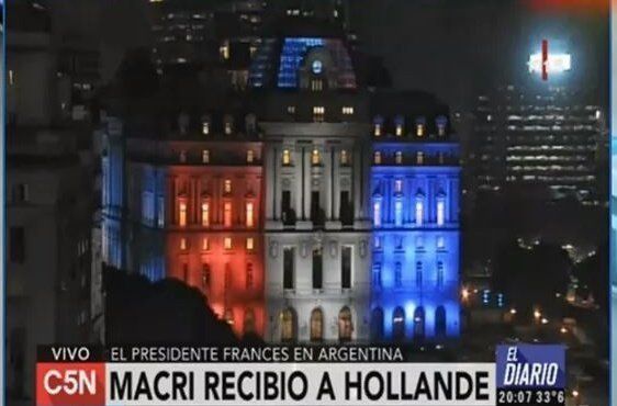 FerGerundio's tweet photo. Ah, pero... ¿cómo? ¿No era así la bandera de Holanda? https://t.co/hWOX8nvijp