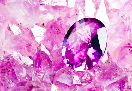 superpawn's tweet photo. Give your special someone the gift of amethyst, February’s stunning birthstone! https://t.co/pIZ9KxjU9t https://t.co/ZbSludmahS