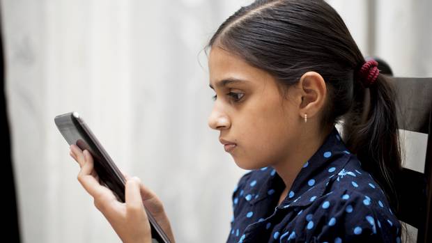 Six realistic ways to manage your kids’ screen time trib.al/8crG3cf