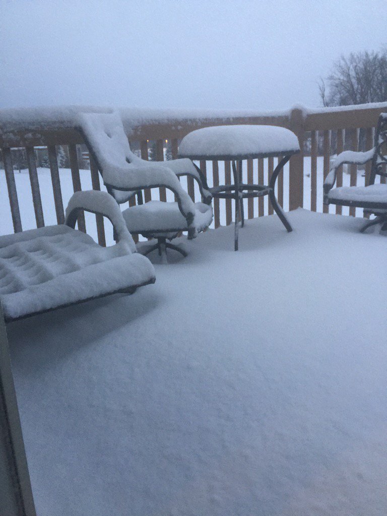 VMinuz's tweet photo. Friends and families....welcome to Michigan.We love snow..caffe and food to stay warm..big cheers I am a life today🙏 https://t.co/2IsCPO0w2K