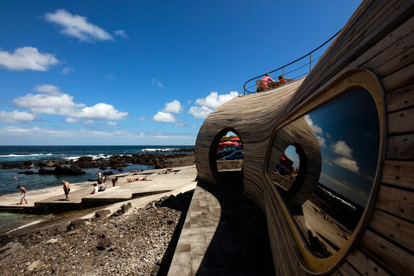 TourAzores's tweet photo. #CellaBar winner of the 2016 ArchDaily Building of the Year Award #PicoIsland #Azores https://t.co/prokXDfZmC https://t.co/pWPADKSf4B