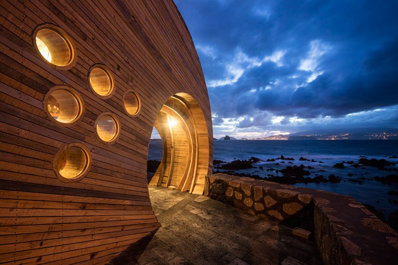 TourAzores's tweet photo. #CellaBar winner of the 2016 ArchDaily Building of the Year Award #PicoIsland #Azores https://t.co/prokXDfZmC https://t.co/pWPADKSf4B