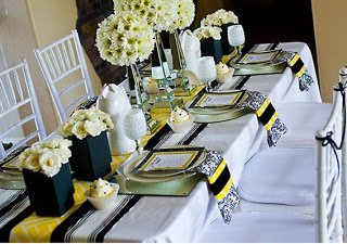 Allthatglitzev1's tweet photo. 60th Birthday party! #60thbirthday #birthday #eventplanner #blackandyellow #decorations #birthdaydecor #party #atge https://t.co/VZafS1SOUM