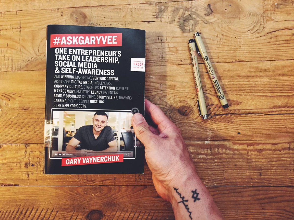 Drew in the new #AskGaryVee book <a href="/garyvee/">Gary Vaynerchuk</a> sent me. Who wants a copy with art?! RT &amp; Fav. Will pick a winner tonight!