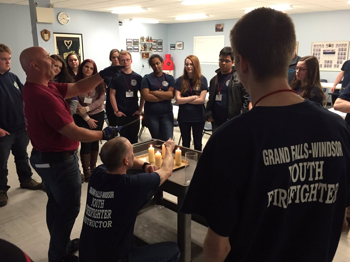 FirechiefVince's tweet photo. Ever study a candle? GFW Youth firefighters learning fire behaviour. Candle demonstration on burning vapours! #yftp https://t.co/nneSOxqn9l