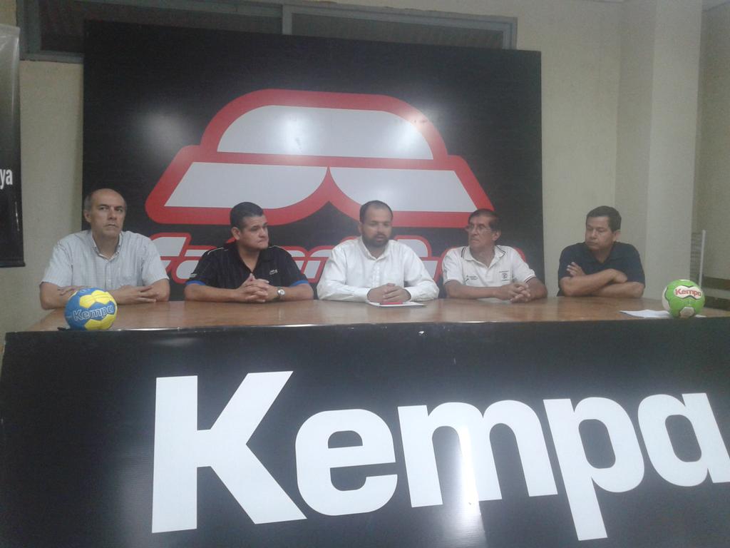 Agradecemos por este medio al Sr.Jorge Cazal de <a href="/SaltarinRojoPy/">Saltarin Rojo</a> por la confianza depositada en el nuevo proyecto CPH