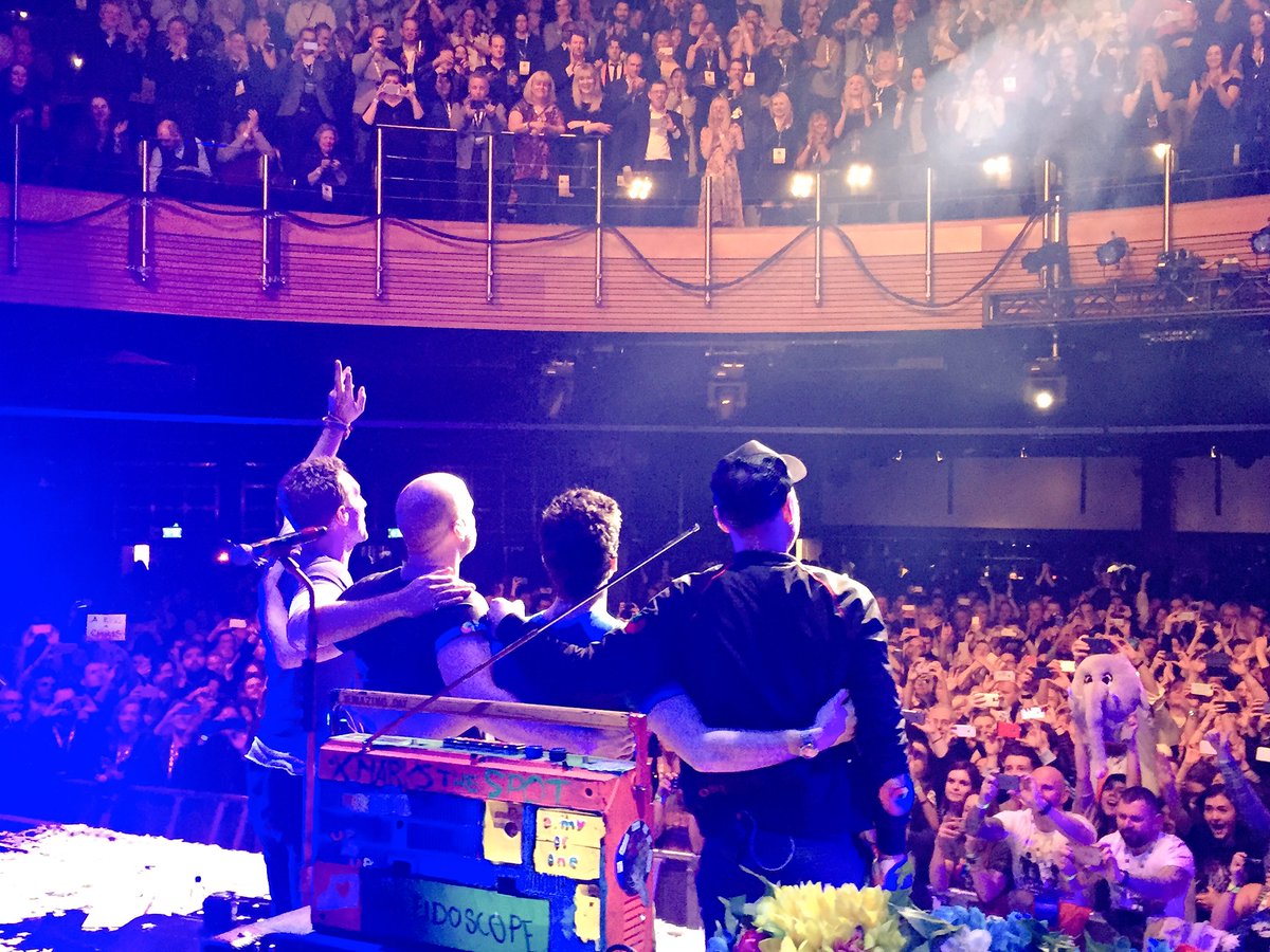 coldplay's tweet photo. That was great. Thanks everyone. A https://t.co/xaUwXKMBAk