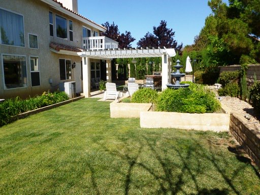 Gorgeous 4bed/4bath in Quartz Hill. Available 3/1 $2350 Click the link for more info; bit.ly/1LdBRAK