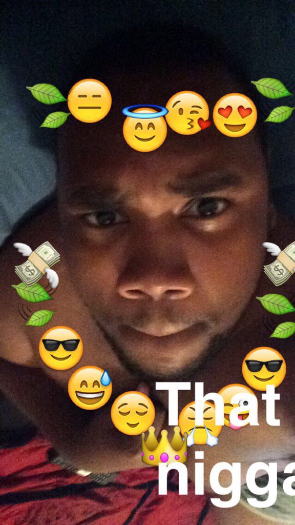 THoganFCMG's tweet photo. That nigga again 😩 https://t.co/XGFyP917eG