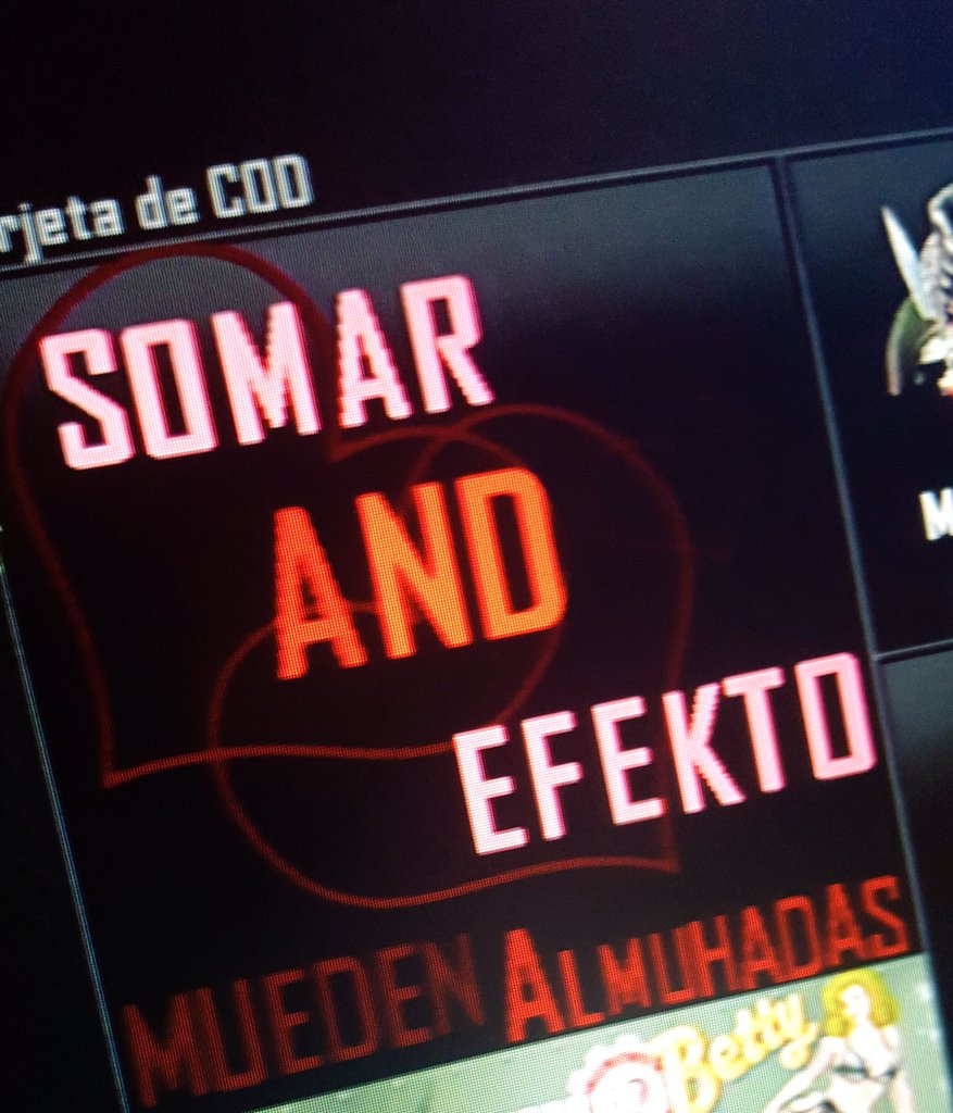_ManuRamos23's tweet photo. Aprende a escribir @martitapadial "MUEDEN ALMUHADAS" @EfeKto_THC  #NochesLocas 😂😂😂 https://t.co/9BitdRSiqR