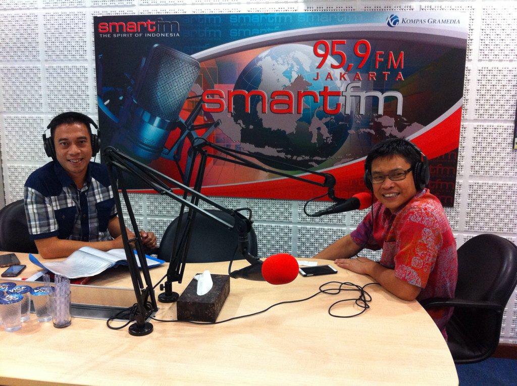 Moment yg dimanfaatkan dgn cerdas bsa u/ mendongkrak sbuah "Brand" <a href="/yuswohady/">yuswohady</a> host <a href="/DarylAdam/">Daryl Adam</a> #SmartBranding