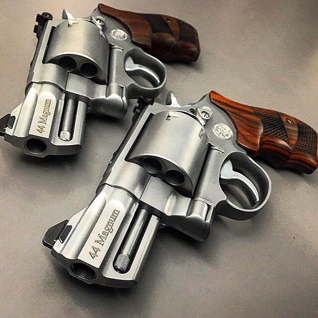 BaddestGun (@gunpleasure) on Twitter photo 