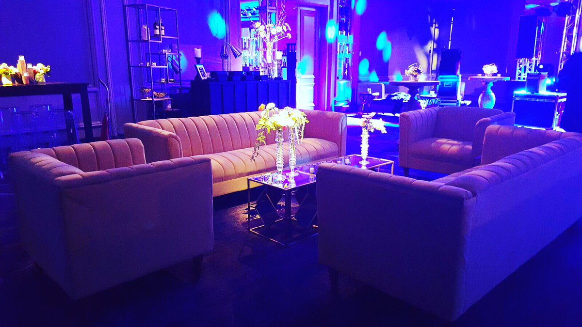 AFR_Rentals's tweet photo. AFR is honored to be part of @TheLoganHotel grand opening event! #loganopening #afrevents #eventdesign https://t.co/384OU6RkBT