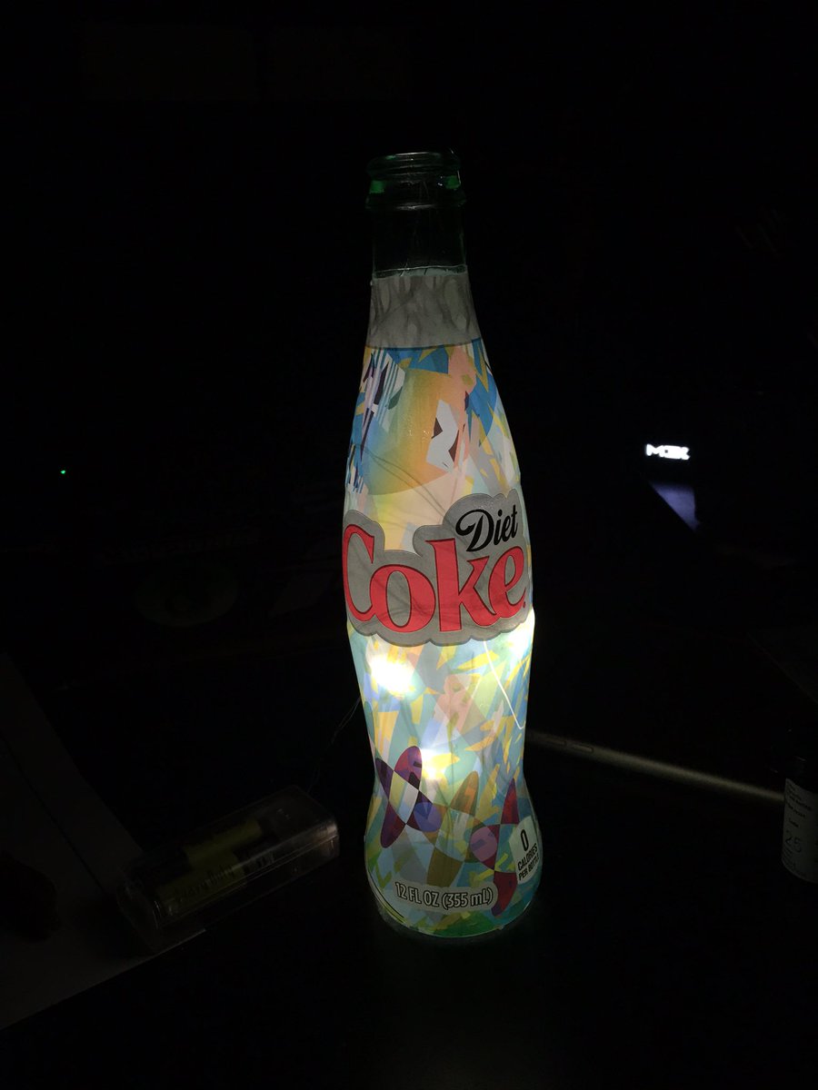 IAmEricRoman's tweet photo. Do you like my @DietCoke #BottleHack? #ITSMINE #ITSMINESweepstakes https://t.co/5oO3Iq0sAC