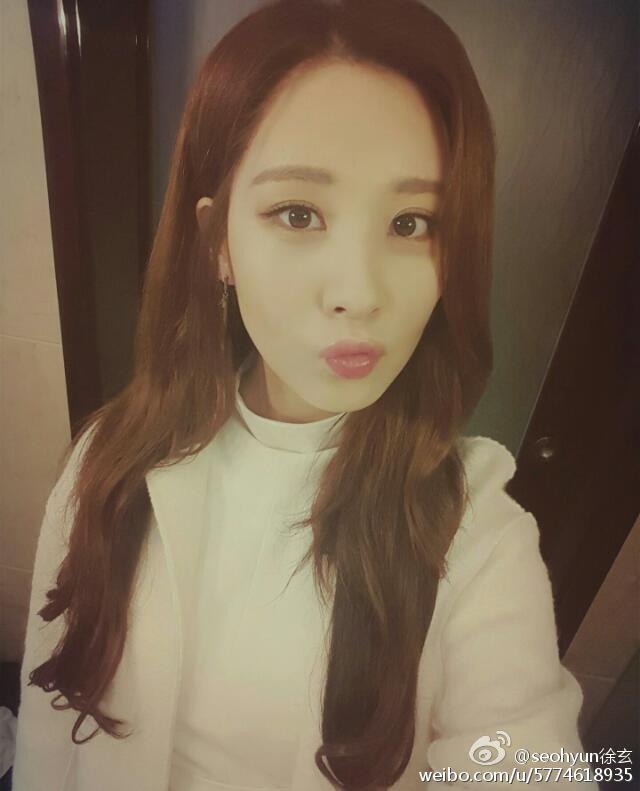 [OTHER][08-11-2013]Selca + Tin nhắn mới của SeoHyun  - Page 11 CcBdeOxUcAEWBlU