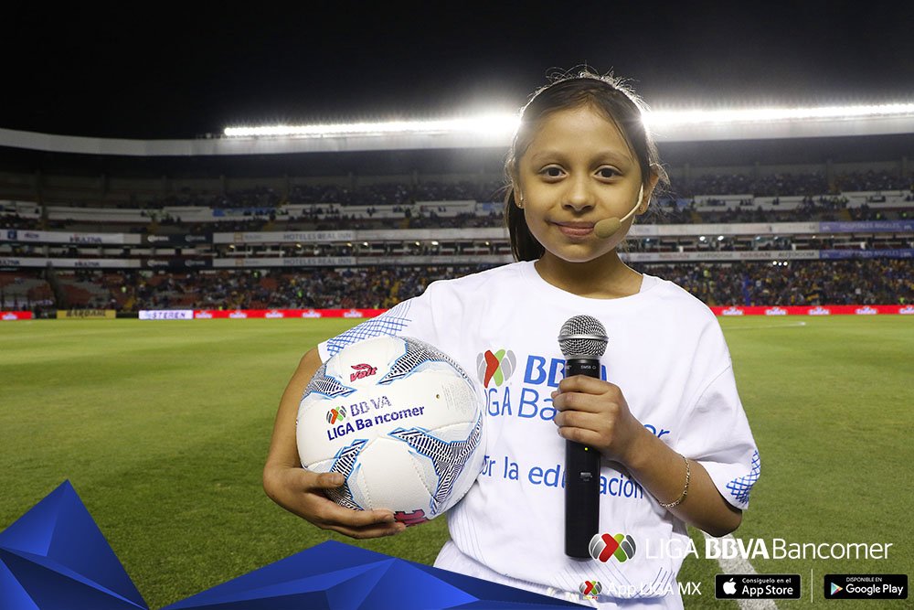 LigaBBVAMX's tweet photo. 📸 📸 📸 #J7CL2016 #PorLaEducación en el @Club_Queretaro vs @TigresOficial
#LIGABancomerMX @FBBVABancomer @Voit https://t.co/6xqYfESBvh