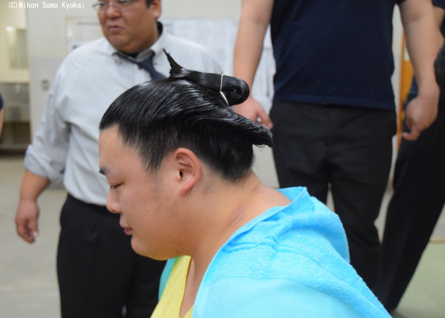 大相撲 髪をおろした正代のサラサラストレートヘア 意外と髪が短いことにもびっくり 大相撲春夏秋冬